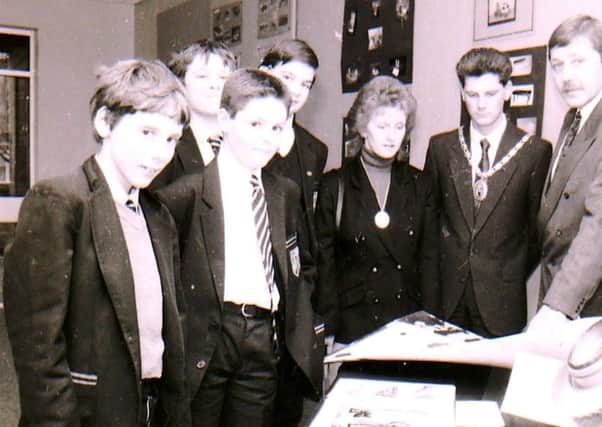 Students welcome guests to the official opening of Carre's Grammar school's new technology centre back in January 1993. EMN-180326-155945001