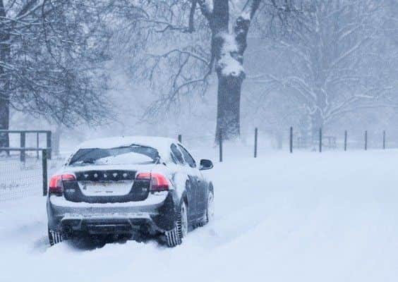 Nominate your Snow Hero. EMN-180322-162000001