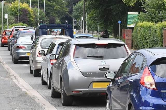 Traffic in Boston. Sleaford Road.