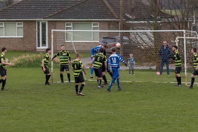 Benington net against Leverton. Photo: www.sportpictures.online
