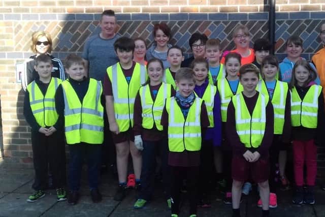 Staff and pupils go the extra mile for Sport Relief. EMN-180304-095904001
