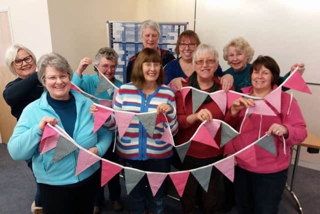 WI bunting EMN-180904-083009001
