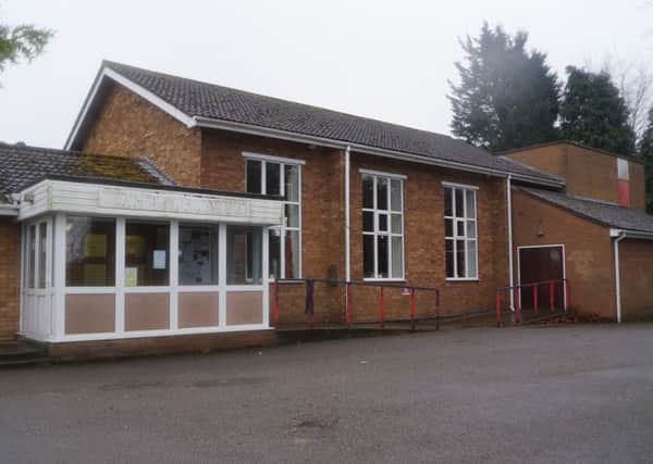 Wragby Town Hall EMN-180304-175049001
