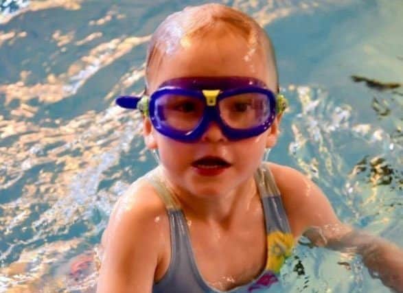 Brave Nellie is preparing for a marathon swim. EMN-180416-095605001