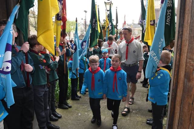 Scouts St George's Day parade on Sleaford Market Place. EMN-180423-100146001
