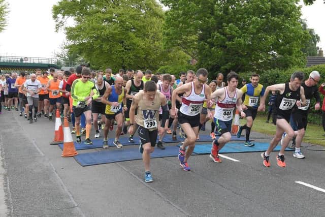 The start of last year's Sleaford Half Marathon EMN-180427-154338002