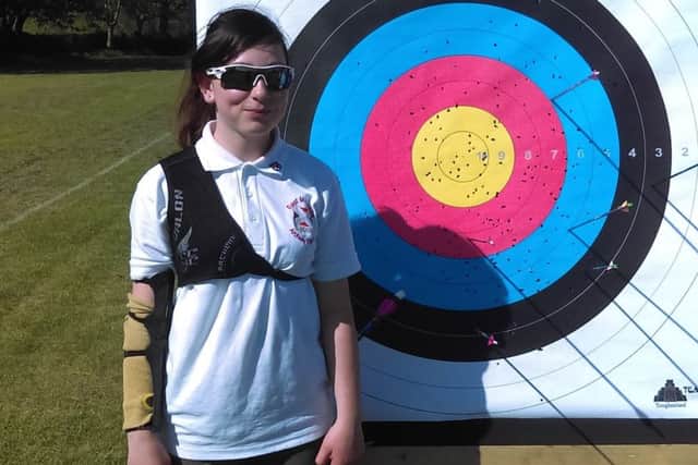 Promising young archer Louise Smith EMN-180805-091443002