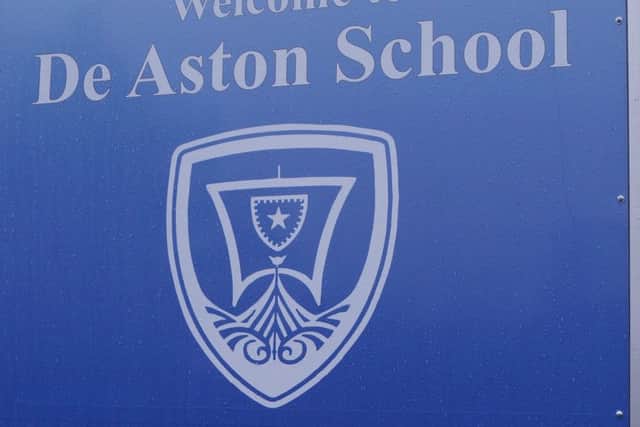 De Aston EMN-180905-163417001