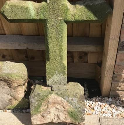 Caistor cross EMN-180521-174156001