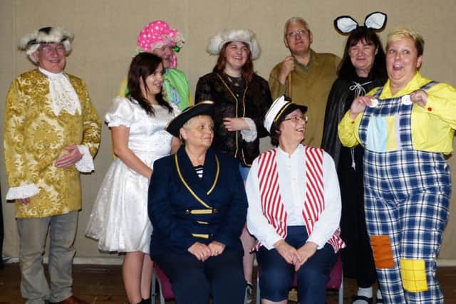 CATS pantomime 2017 EMN-180522-125348001