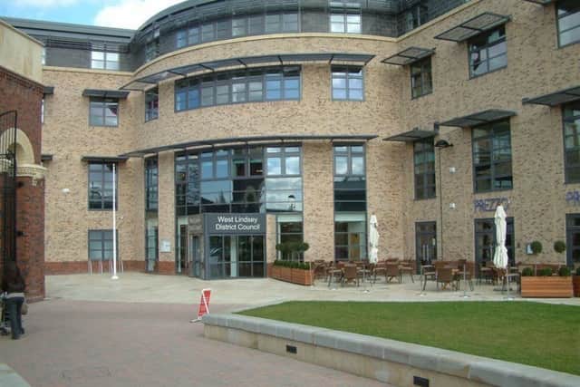 Guildhall, West Lindsey EMN-180806-065752001