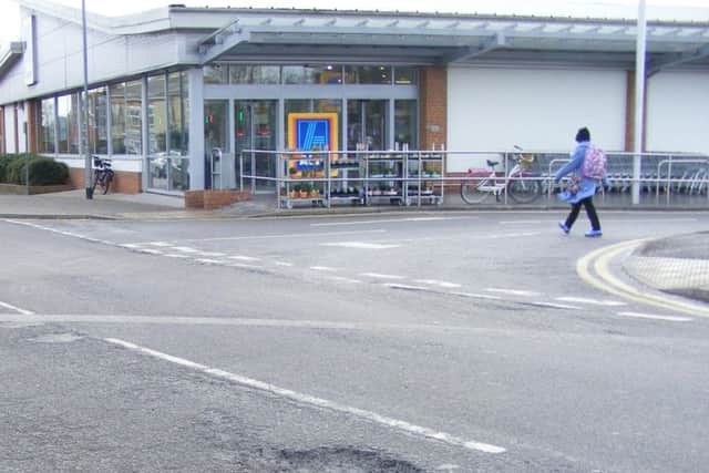 The Aldi store on Mareham Lane, Sleaford. EMN-180806-132324001