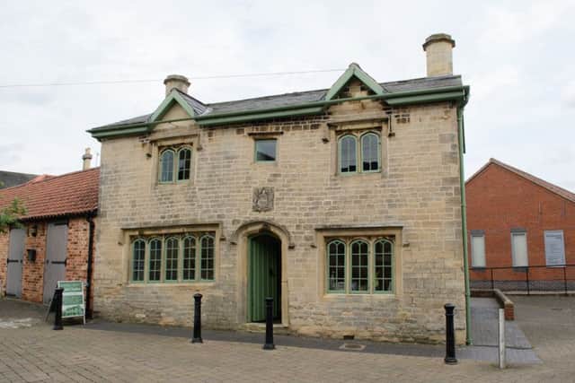 Navigation House, Sleaford. EMN-180615-112800001