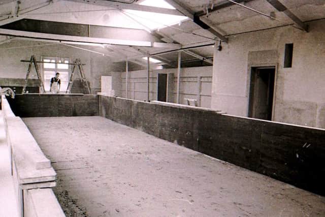 Kesteven and Sleaford High School's swimming pool under construction in 1969. EMN-180620-172454001