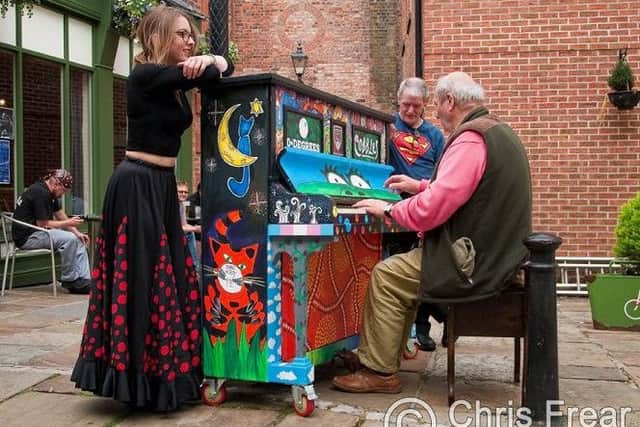 The piano outside Cobbles Bar in New Street, Louth. (Photo: Chris Frear).