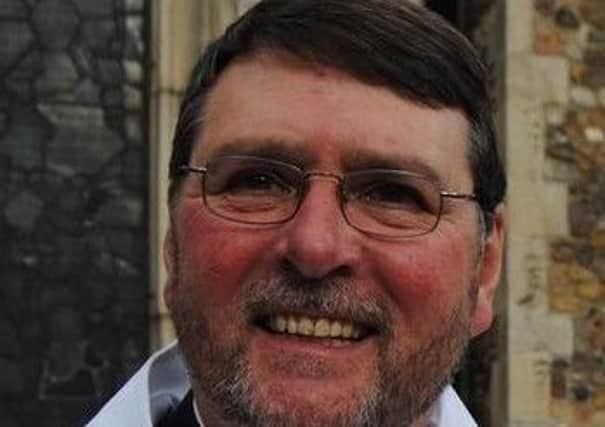 Rev Patrick McEune EMN-180813-170024001