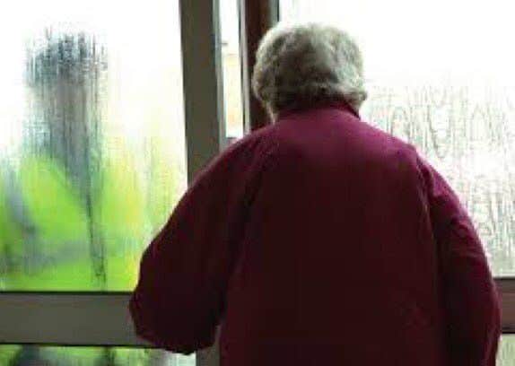 Cold caller warning in Folkingham. EMN-180815-100052001