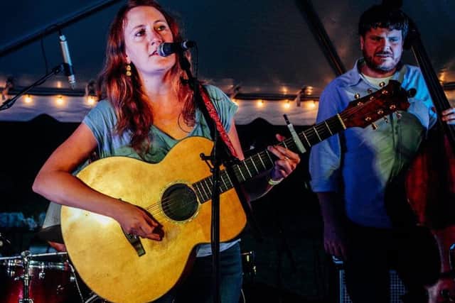 Amanda Anne Platt & The Honeycutters EMN-180609-073035001
