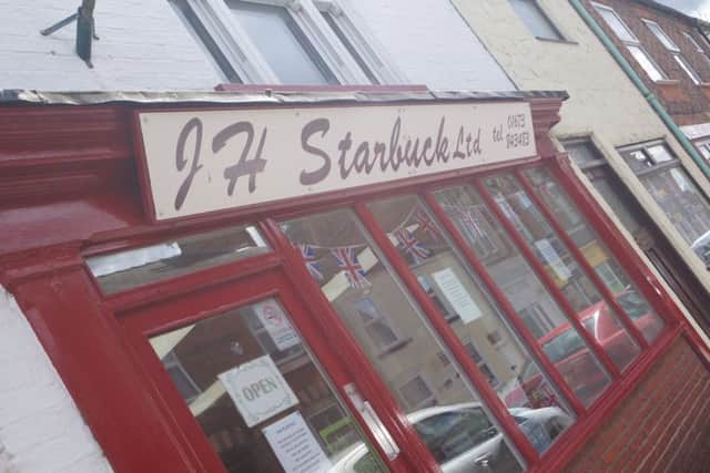 Starbuck's shop, which has now closed EMN-181009-105544001