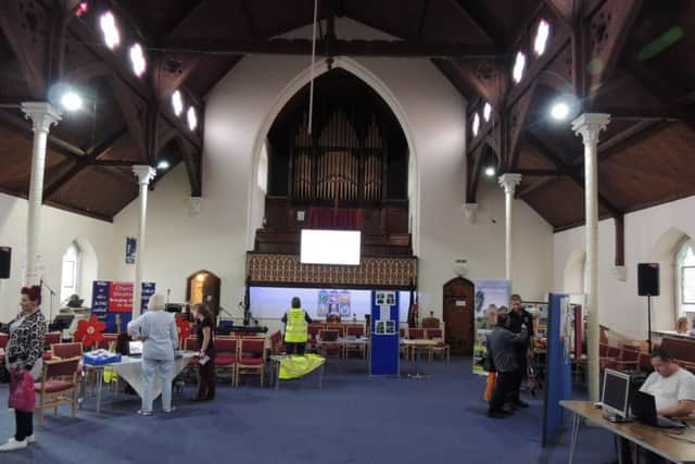 Visitors looking around the environment awareness event in Sleaford. Groups found it useful to get together. EMN-180924-172936001