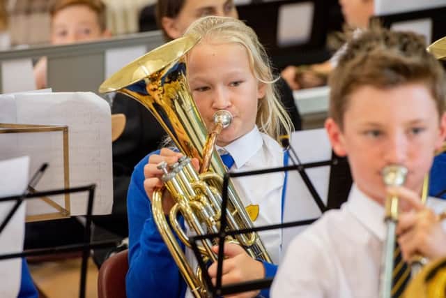 Jazz band workshop at Banovallum School. EMN-180925-092111001
