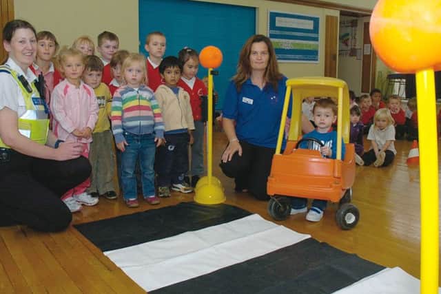 Pcso Nerys McGarry at Wyberton Play Group 10 years ago.