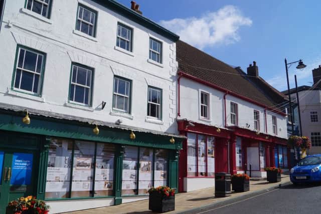 2-4 Market Place in Caistor