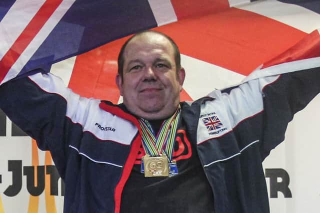 Marc Giles EMN-140623-162947001
