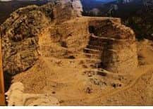 The worlds biggest memorial mountain  in the Black Hills of South Dakota, USA. ANL-181110-091926001
