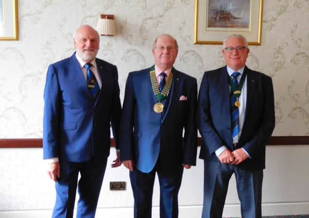 There is a new president and vice-president at the Mayflower Probus Club of Boston