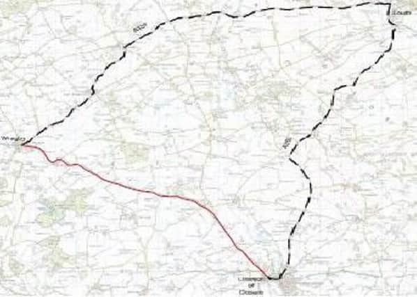 The broken black line shows the route of the recommended diversion. The red line shows the usual route for drivers from Wragby to Horncastle. EMN-181017-105702001