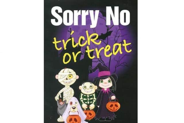 No trick or treat posters are available from local police to download. EMN-181029-144106001