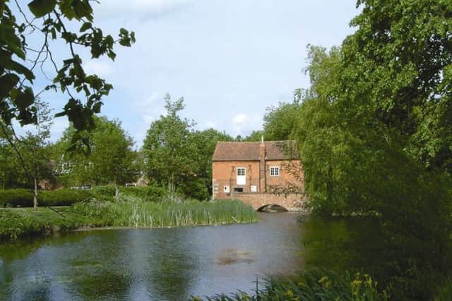 Cogglesford Mill. EMN-180211-173112001