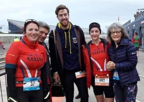 Boston Triathlon Club members at Rockingham. 172oxT9H2DT-WZfEB5b1