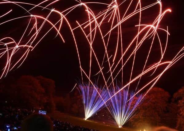Caistor Fireworks.
Photo by David Riddall EMN-181211-115658001