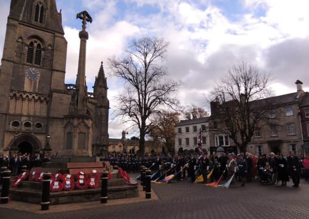 Remembrance Sunday in Sleaford. EMN-181111-155159001