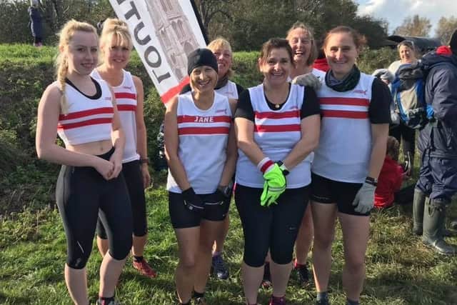 The Louth ladies' team at Castle Dyke EMN-181119-132154002
