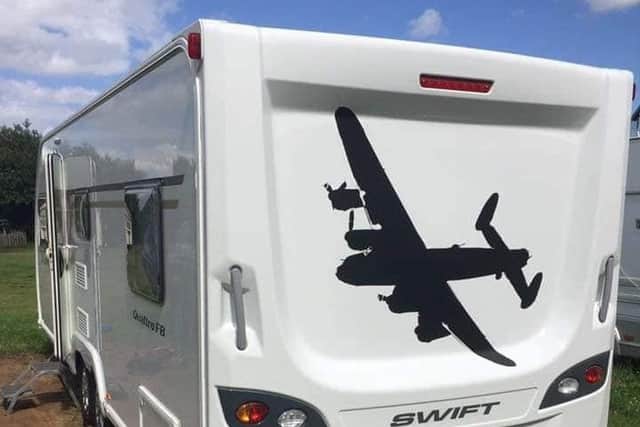 The caravan stolen from Nettleton. EMN-181121-160543001