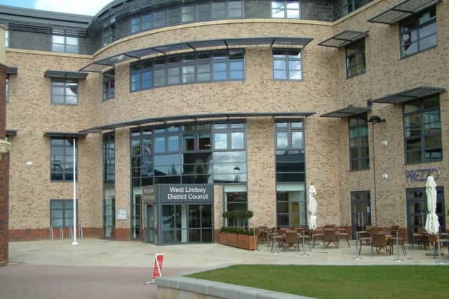West Lindsey Offices EMN-181216-095751001