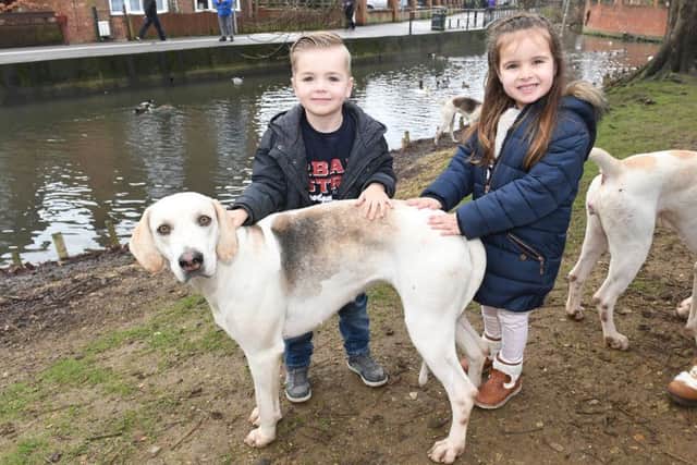 Blankney Hunt meet in East Gate car park, Sleaford. Jacob Waterfield 5 and Brooke-Sophia Waterfield 4. EMN-181227-111132001
