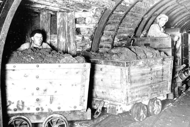 Exhibition on mining EMN-191001-164247001