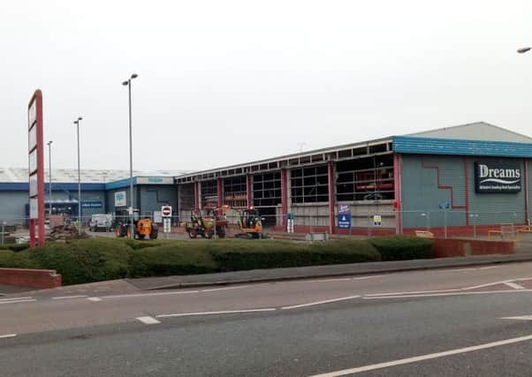 The work at Alban Retail Park.