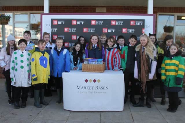 De Aston School pupils enjoyed a field trip to Market Rasen Racecourse last Thursday EMN-190121-180005002