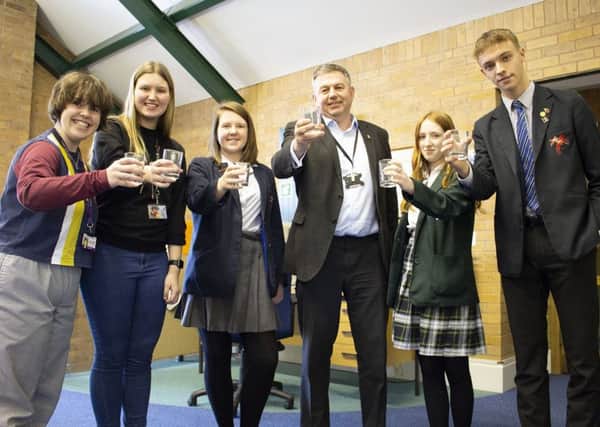 NKDC leaders challenge North Kesteven's Youth Council to eradicate single use plastic cups from their schools. EMN-190124-175755001