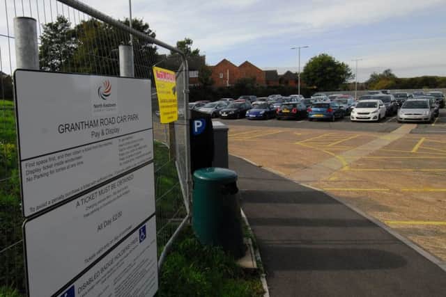 Grantham Road car park in Sleaford. EMN-190214-114337001