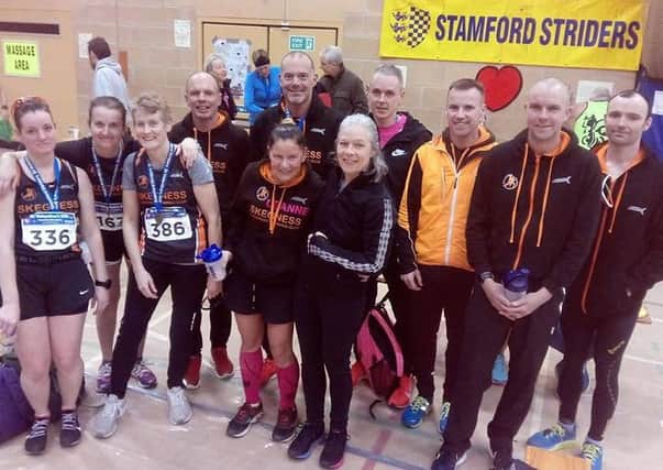 Runners at Stamford. Gln_cGKHhviPco8hIodJ