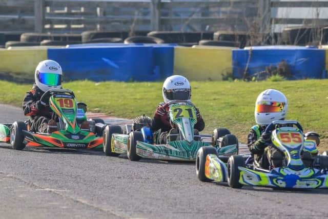 Cadwells Liam Hartley (19) prepares to pounce as he dominated the Cadets class on Sunday. Photo courtesy of Paul Denton Motor Sport Photography EMN-190226-094243002