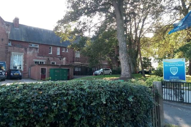 De Aston School EMN-190802-143409001