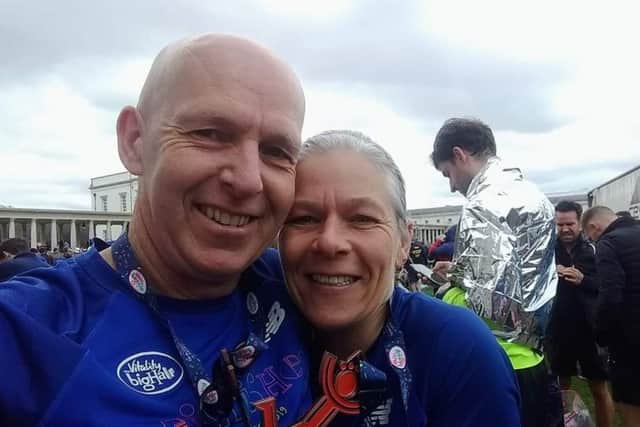 Thomas Cragg and Angela Thompson. we_p-WYDz8wVzB_ge7Cn