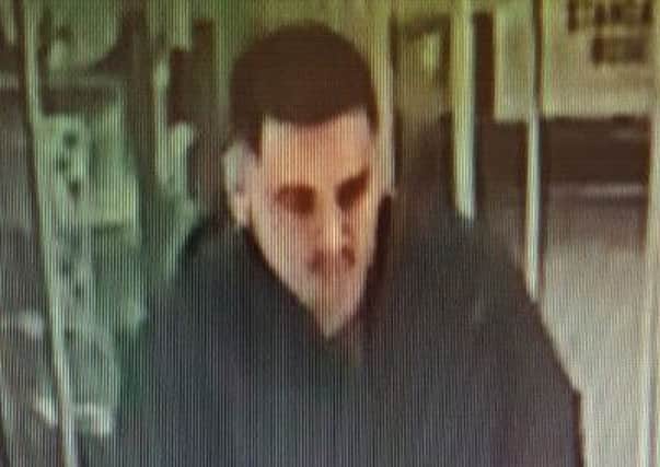 Do you recognise this man? EMN-191203-134746001